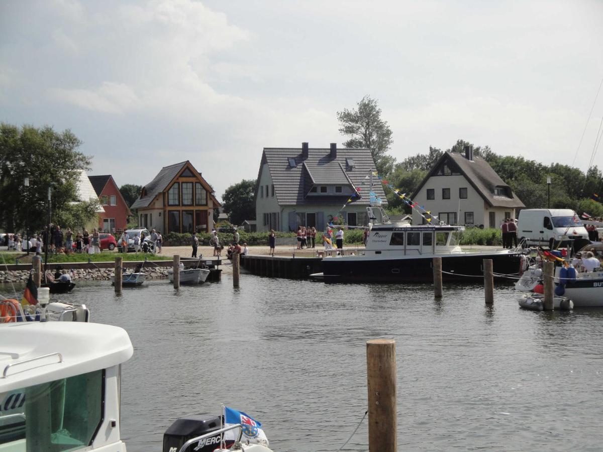 Ferienhaus Boddenblick Und Kranich Vieregge Eksteriør bilde